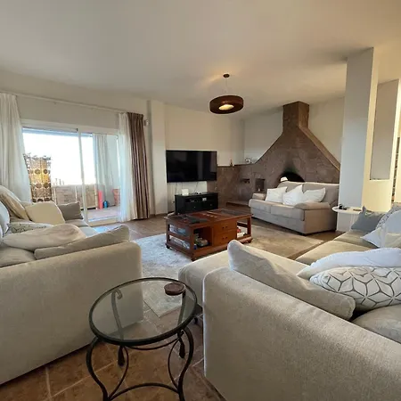 Llanos De La Cueva Villa *